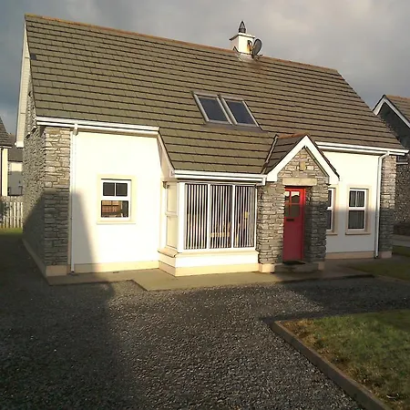 Holiday home Pollan Reach *